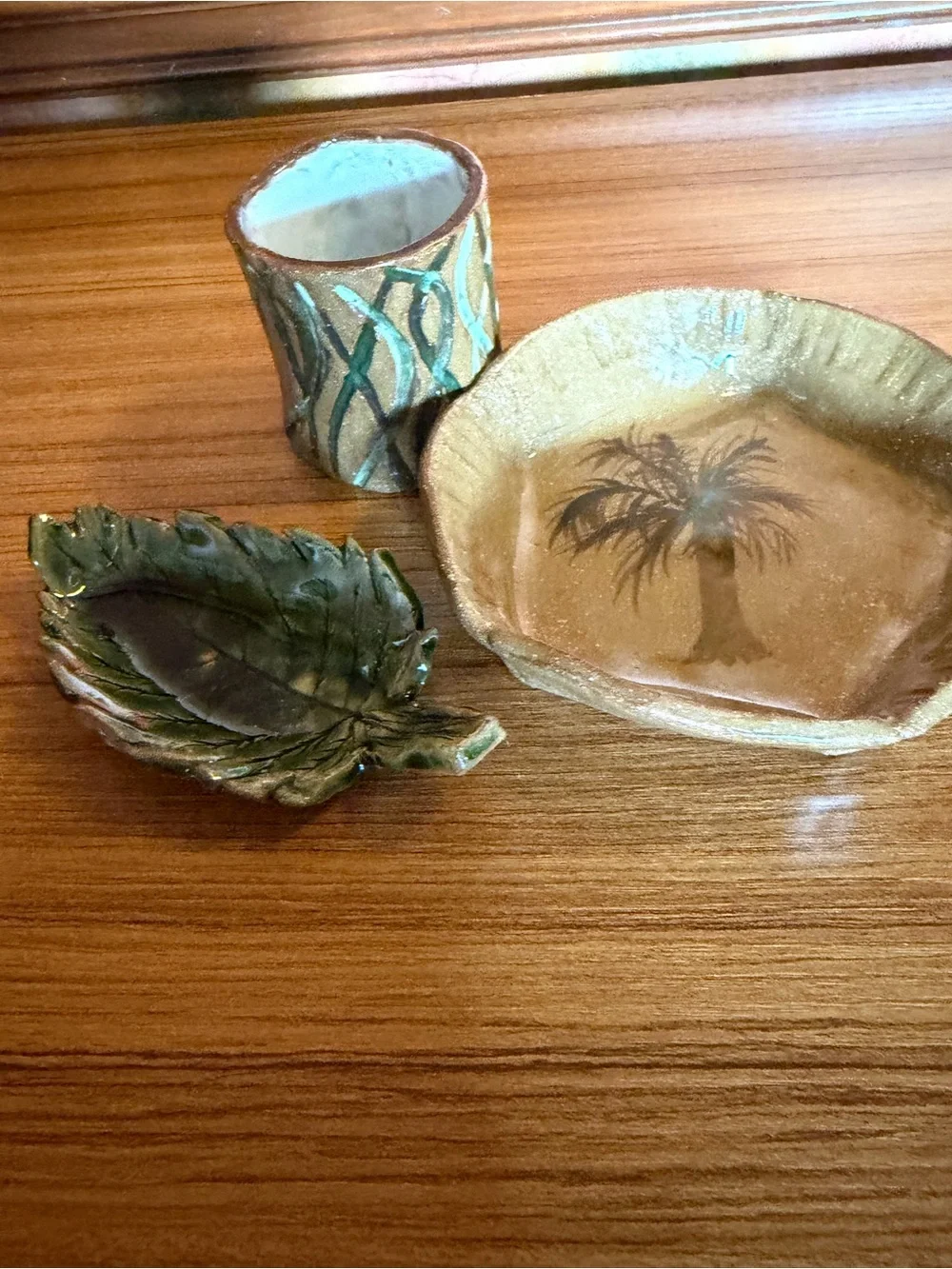 Vintage Studio Art Pottery 3pc Set Palm Tree Trinket Dish Cup Leaf Signed MKK